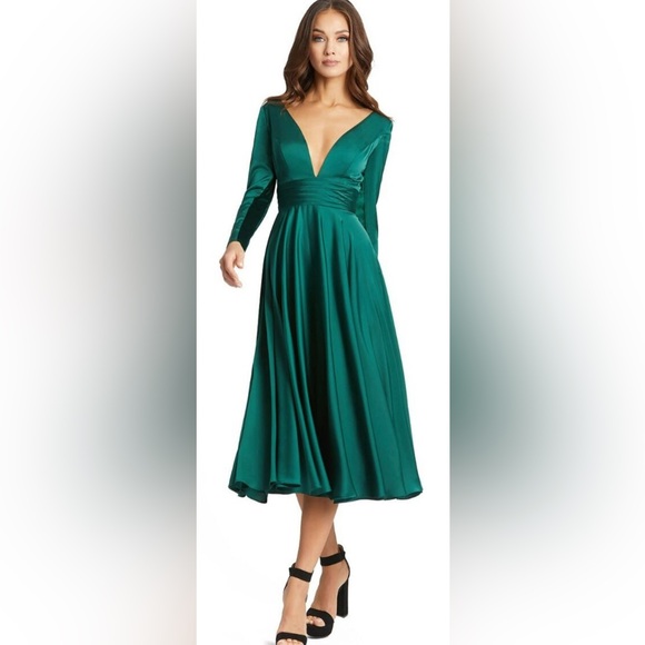 NWT Plunge Neck Satin A-Line Dress - Picture 1 of 4